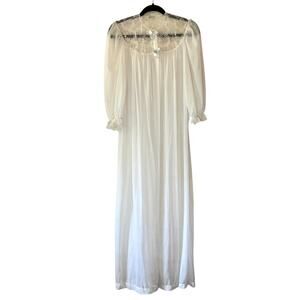 Vintage 1960s White Nylon Peignoir Robe Lady Lenora Tulle Trim Bridal